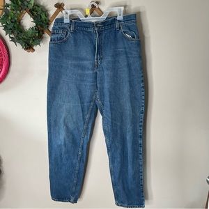 Vintage Levi’s 550 classic relaxed tapered fit jeans